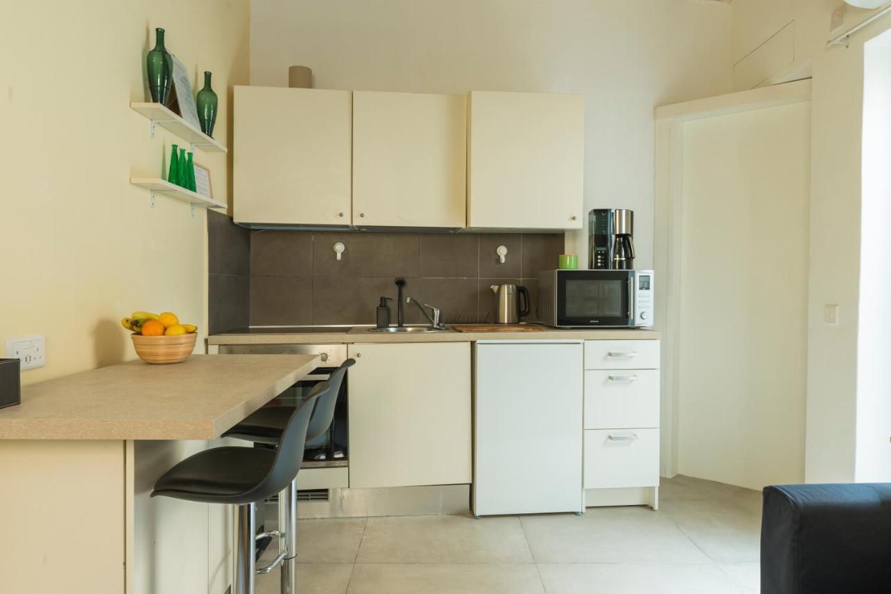 Authentic Gf Apartment With Terrace At The 3 Cities Marina Cospicua Exterior photo