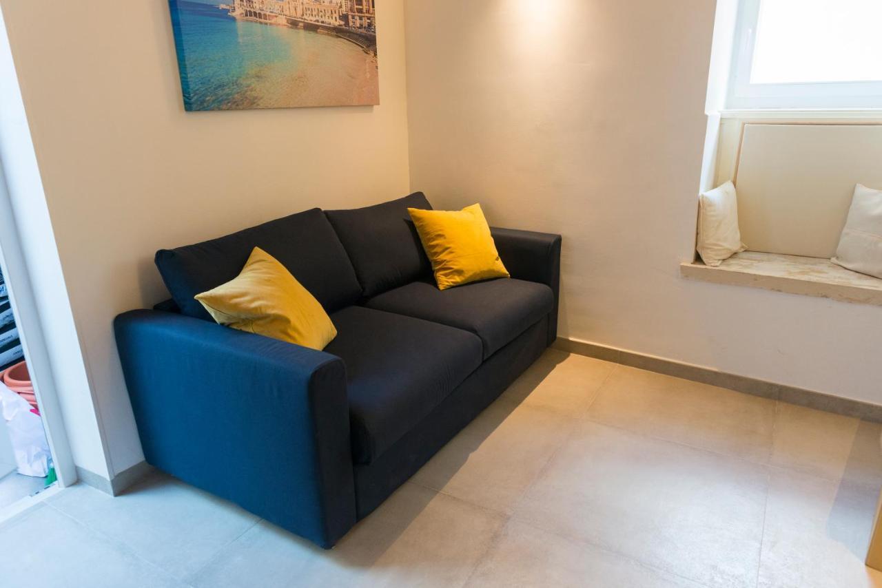 Authentic Gf Apartment With Terrace At The 3 Cities Marina Cospicua Exterior photo